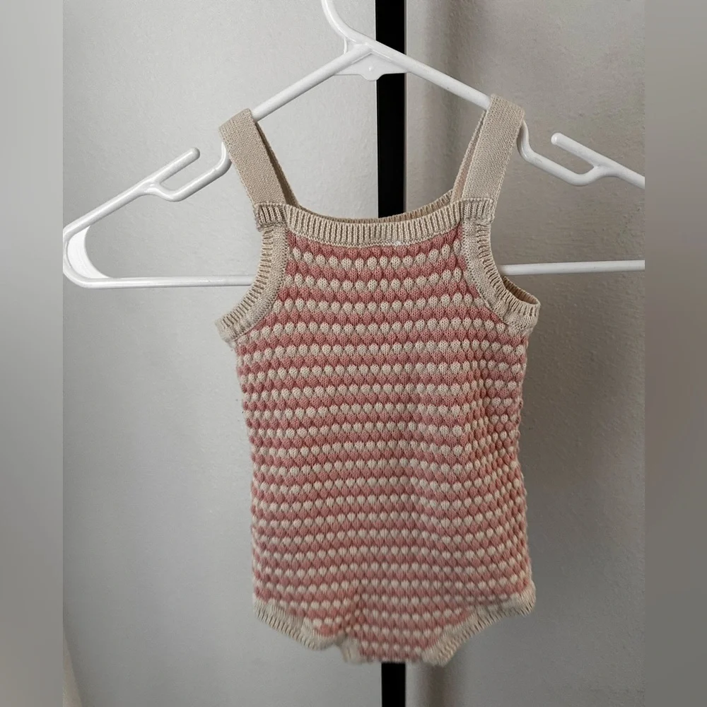 Carters 9 months knitted outfit